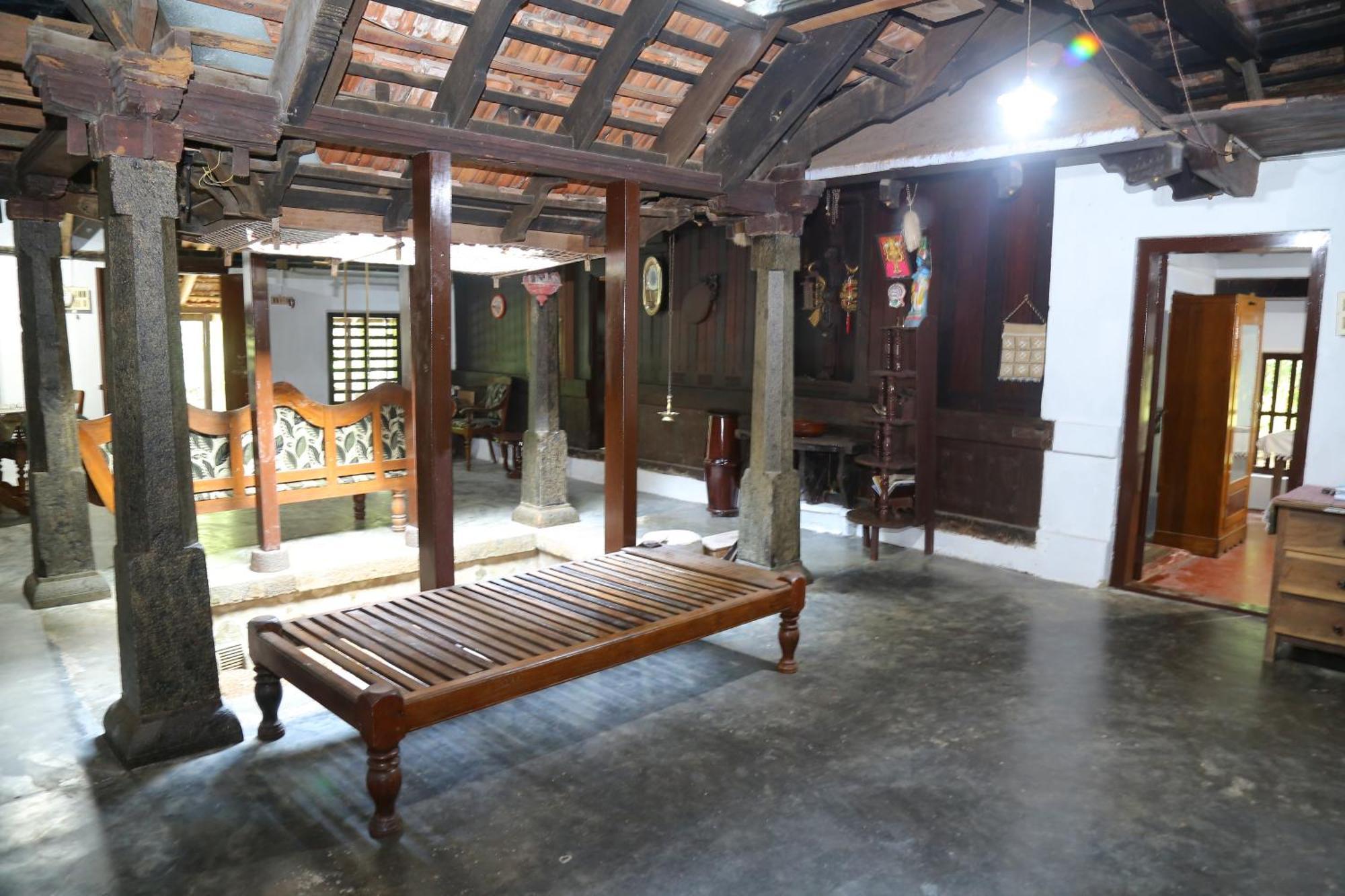 The Mana-Heritage Stay - Chengazhimattam Mana Kottayam Dış mekan fotoğraf