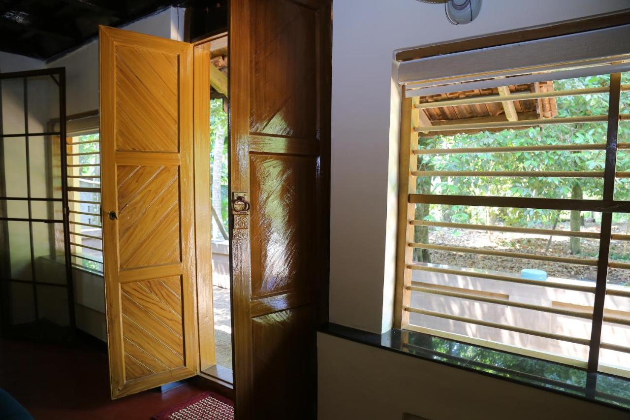The Mana-Heritage Stay - Chengazhimattam Mana Kottayam Dış mekan fotoğraf